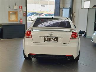 2008 Holden Commodore - Thumbnail