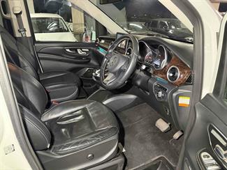 2017 Mercedes-Benz V 220 d - Thumbnail