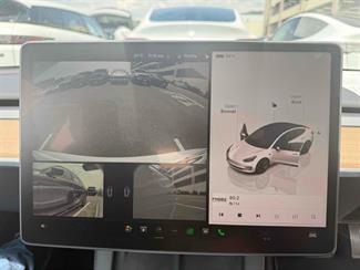 2022 Tesla Model 3 - Thumbnail