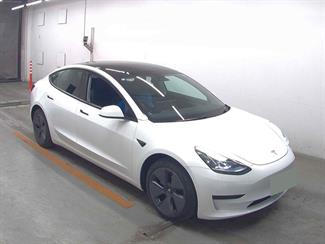 2022 Tesla Model 3 - Thumbnail
