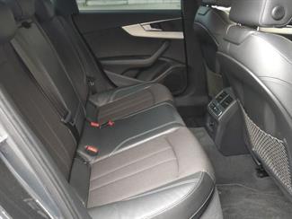 2016 Audi A4 - Thumbnail