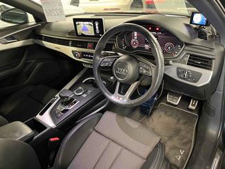 2016 Audi A4 - Thumbnail