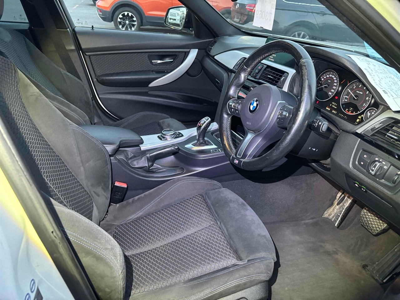 2015 BMW 320i