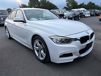 2015 BMW 320i - Thumbnail