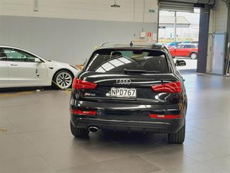 2016 Audi RS Q3 - Thumbnail