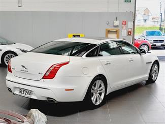 2013 Jaguar XJ - Thumbnail
