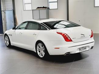 2013 Jaguar XJ - Thumbnail
