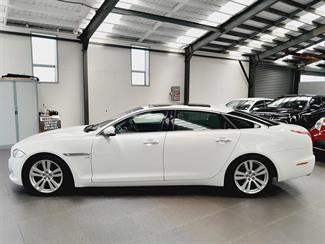 2013 Jaguar XJ - Thumbnail