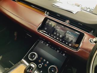 2019 Land Rover Range Rover Evoque - Thumbnail