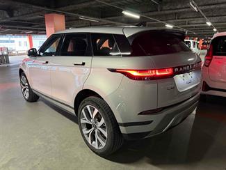 2021 Land Rover Range Rover Evoque - Thumbnail