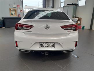 2019 Holden Commodore - Thumbnail