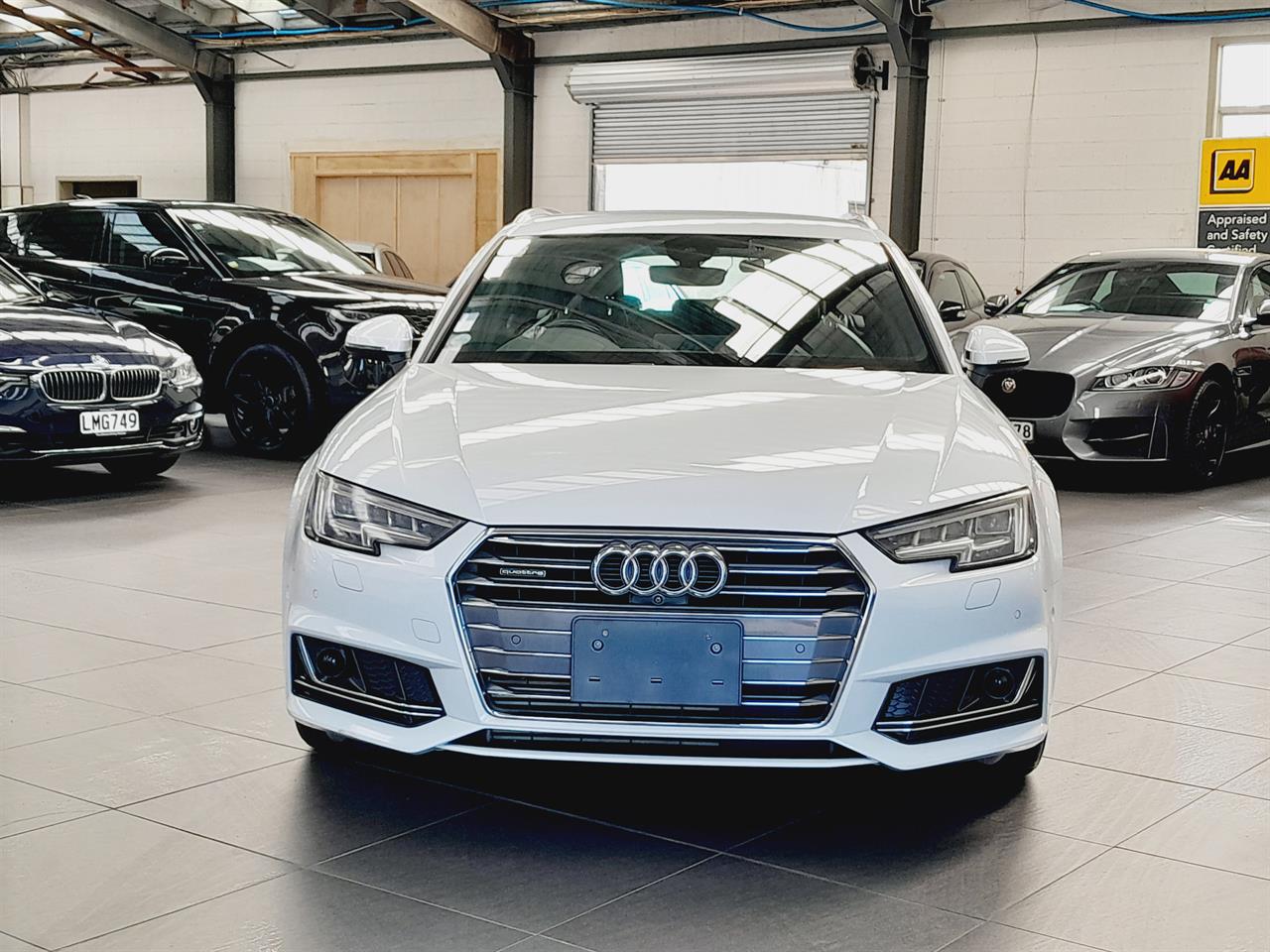 2017 Audi A4