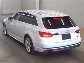 2017 Audi A4 - Thumbnail