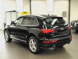 2016 Audi Q5 - Thumbnail