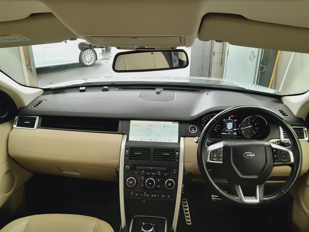 2017 Land Rover Discovery Sport