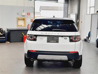 2017 Land Rover Discovery Sport - Thumbnail