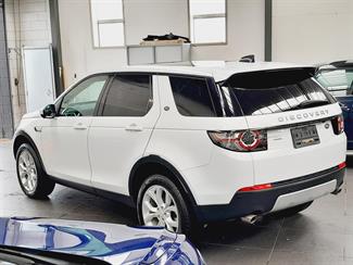 2017 Land Rover Discovery Sport - Thumbnail