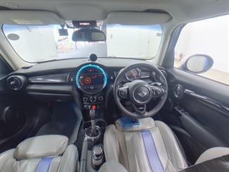 2017 Mini Cooper - Thumbnail