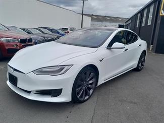 2017 Tesla Model S - Thumbnail