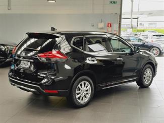 2019 Nissan X-Trail - Thumbnail