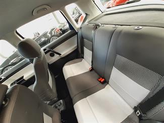 2008 Volkswagen Cross Polo - Thumbnail
