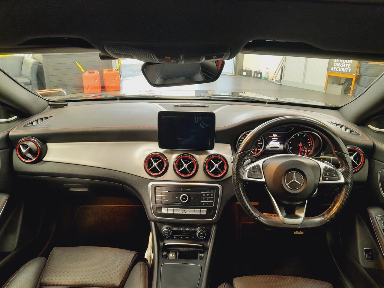 2017 Mercedes-Benz CLA 250