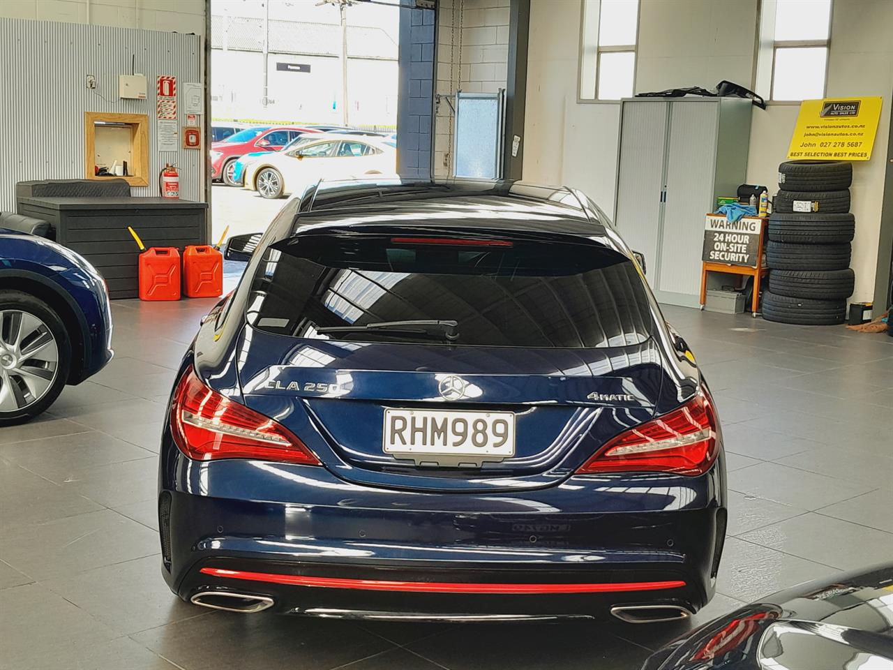 2017 Mercedes-Benz CLA 250
