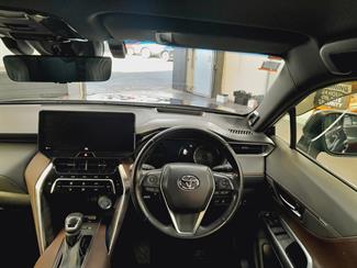 2020 Toyota Harrier - Thumbnail