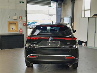 2020 Toyota Harrier - Thumbnail