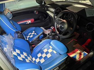 2015 Mini Cooper - Thumbnail