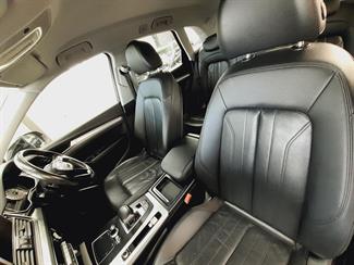 2017 Audi Q5 - Thumbnail
