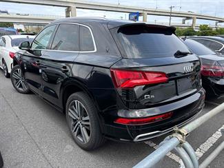 2017 Audi Q5 - Thumbnail