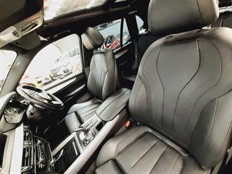 2016 BMW X5 - Thumbnail