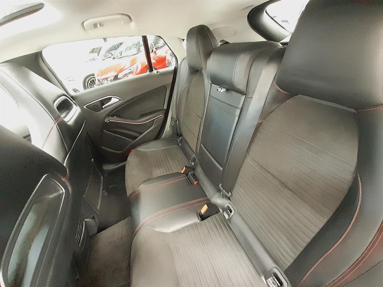 2018 Mercedes-Benz CLA 180