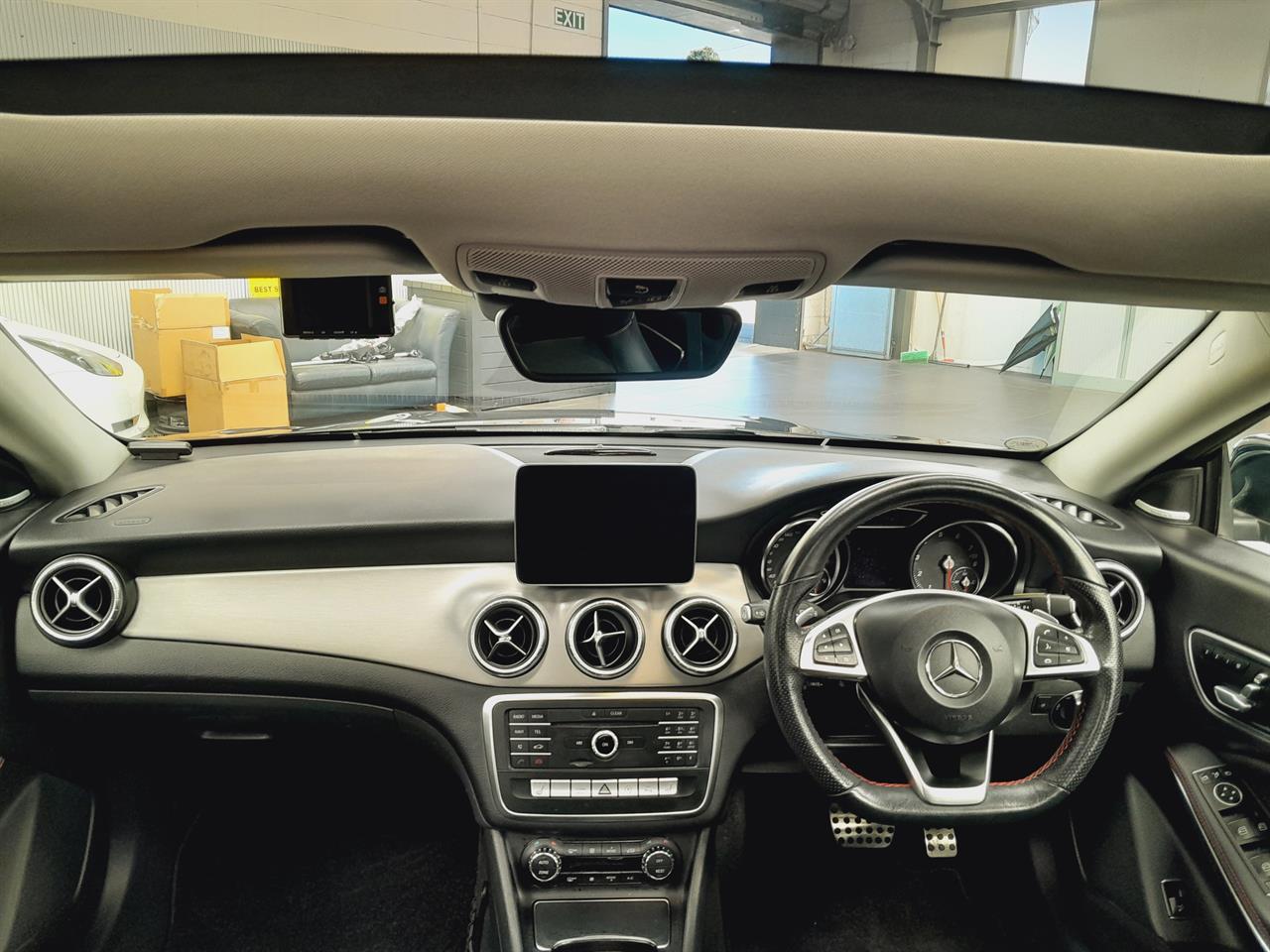 2018 Mercedes-Benz CLA 180