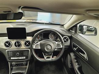 2018 Mercedes-Benz CLA 180 - Thumbnail