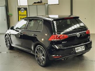 2013 Volkswagen Golf - Thumbnail