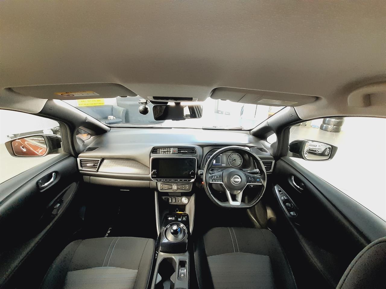 2022 Nissan Leaf