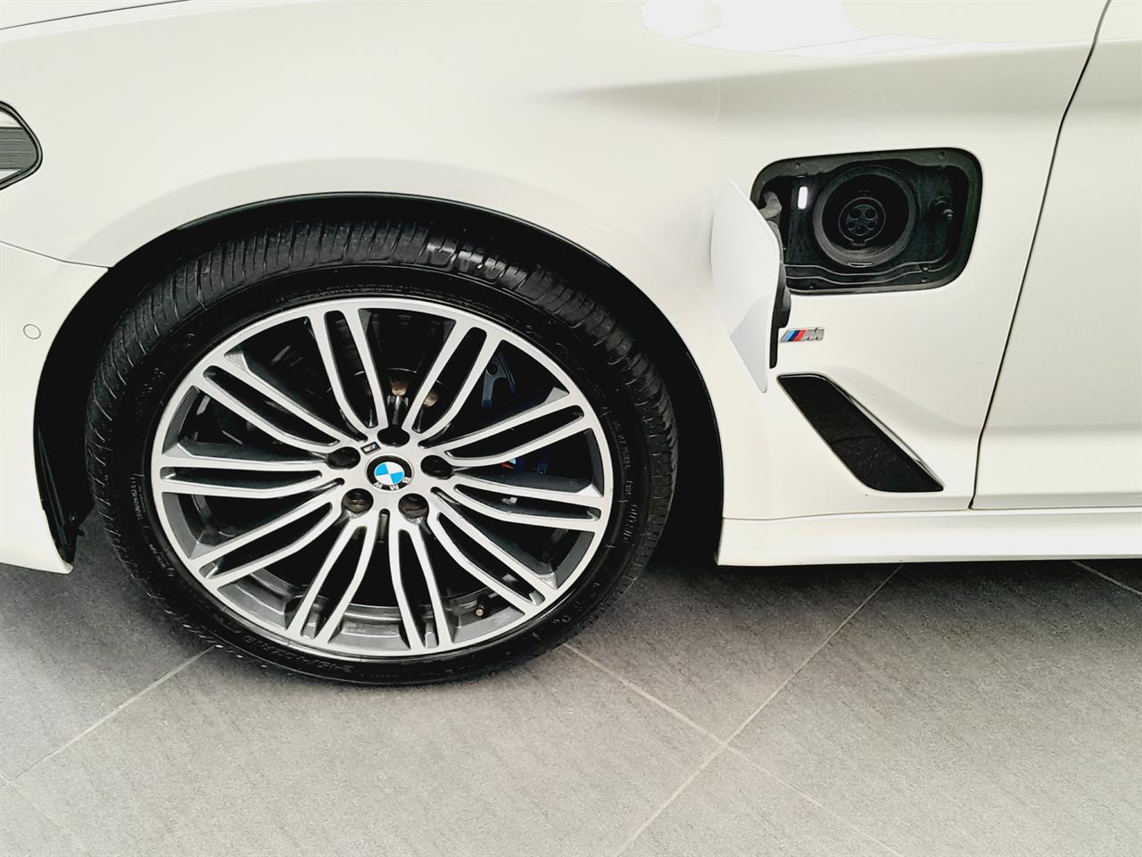 2018 BMW 530e