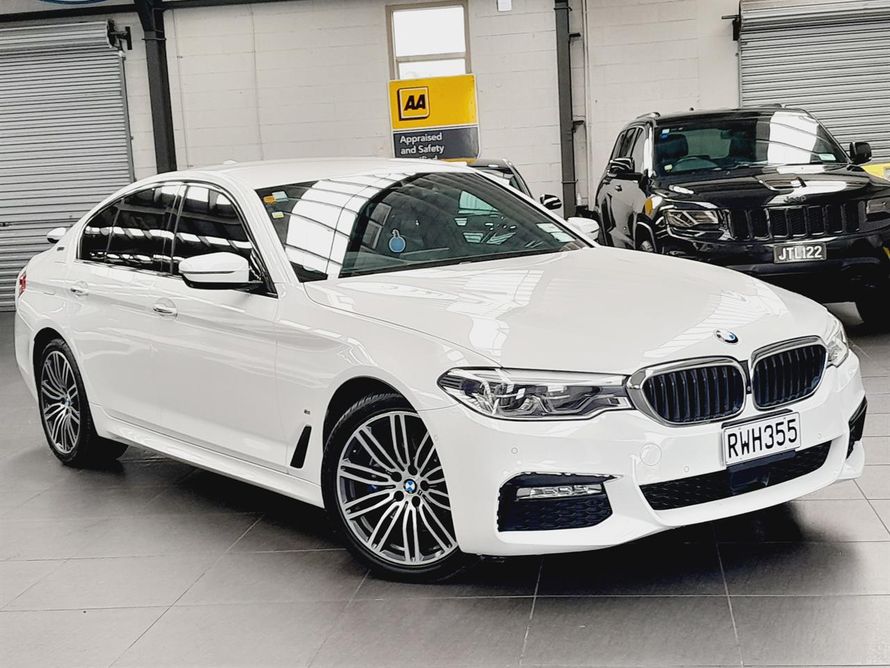 2018 BMW 530e