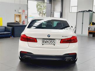 2018 BMW 530e - Thumbnail