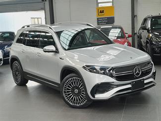 2022 Mercedes-Benz EQB - Thumbnail