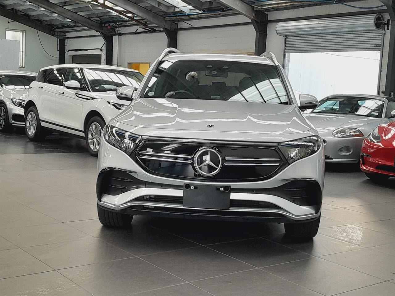 2022 Mercedes-Benz EQB