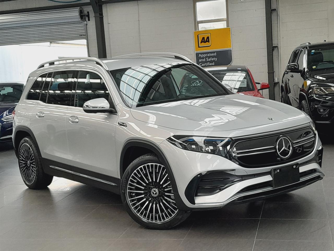 2022 Mercedes-Benz EQB