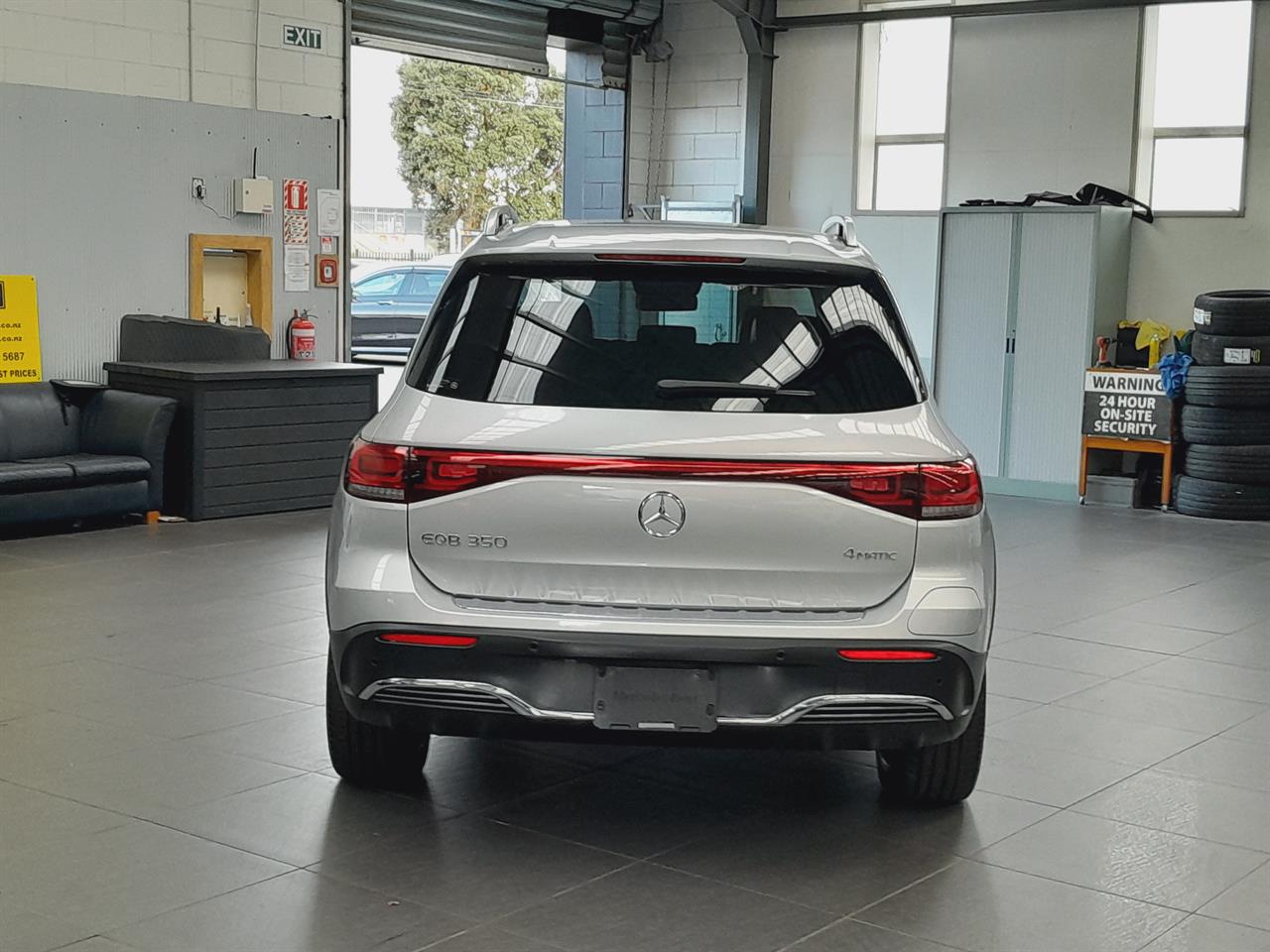 2022 Mercedes-Benz EQB