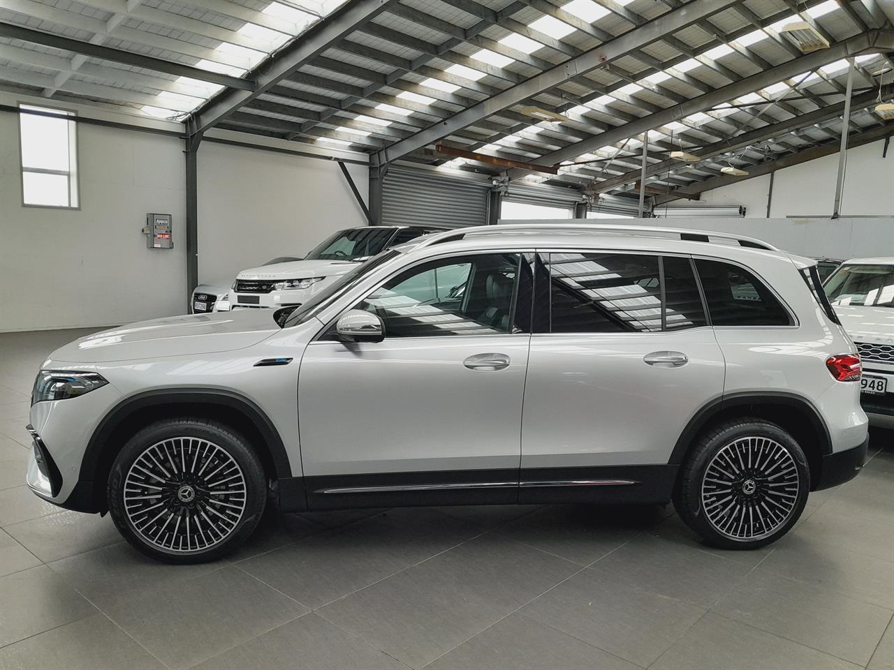 2022 Mercedes-Benz EQB