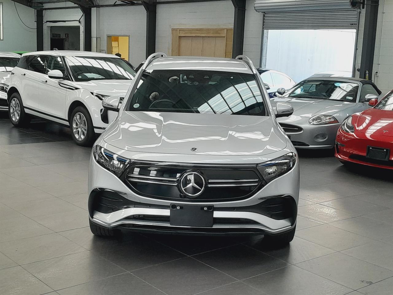 2022 Mercedes-Benz EQB
