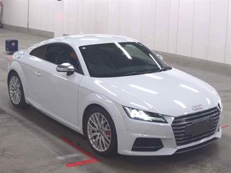 2017 Audi TTS - Thumbnail