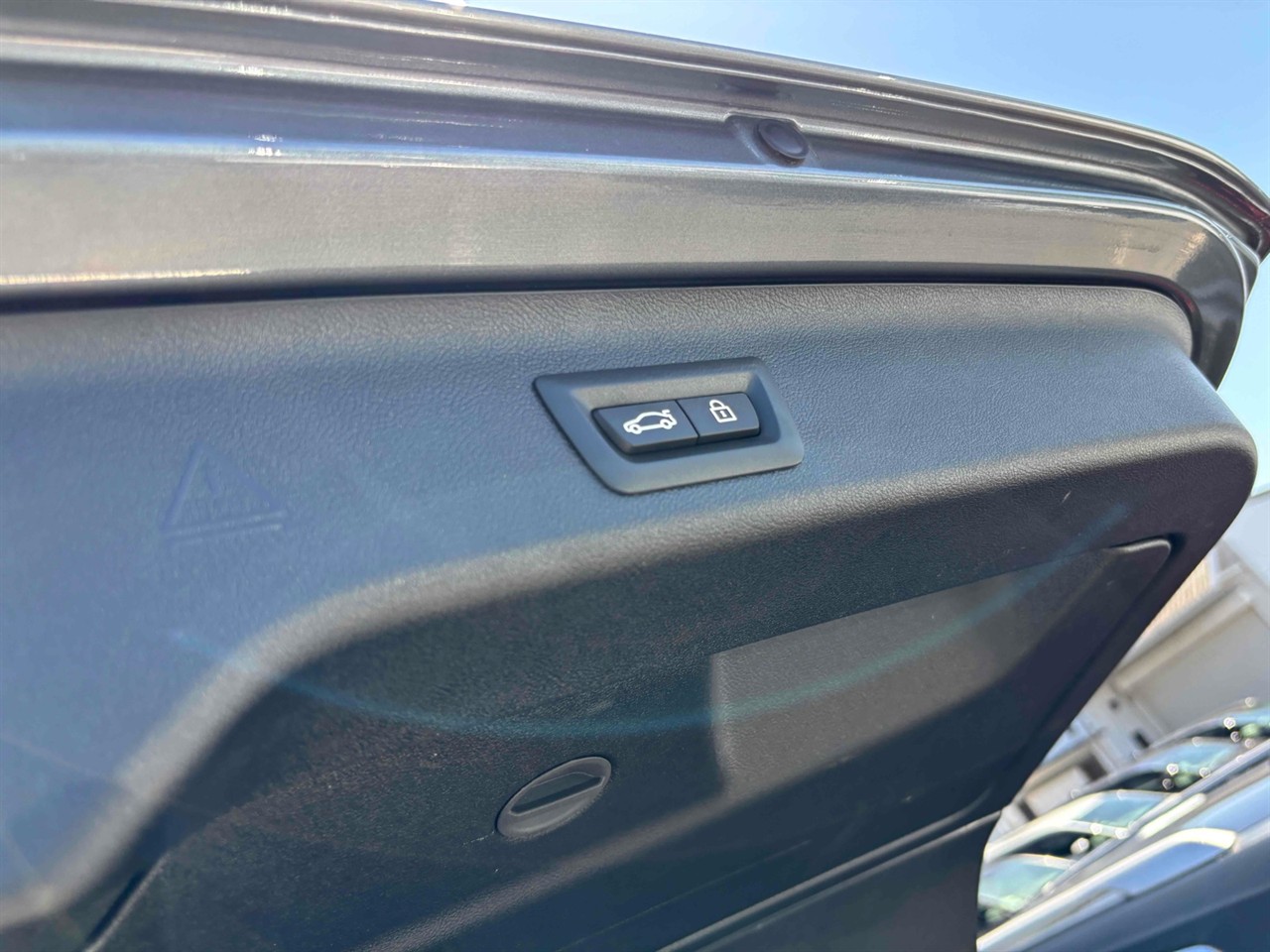 2020 BMW 523i