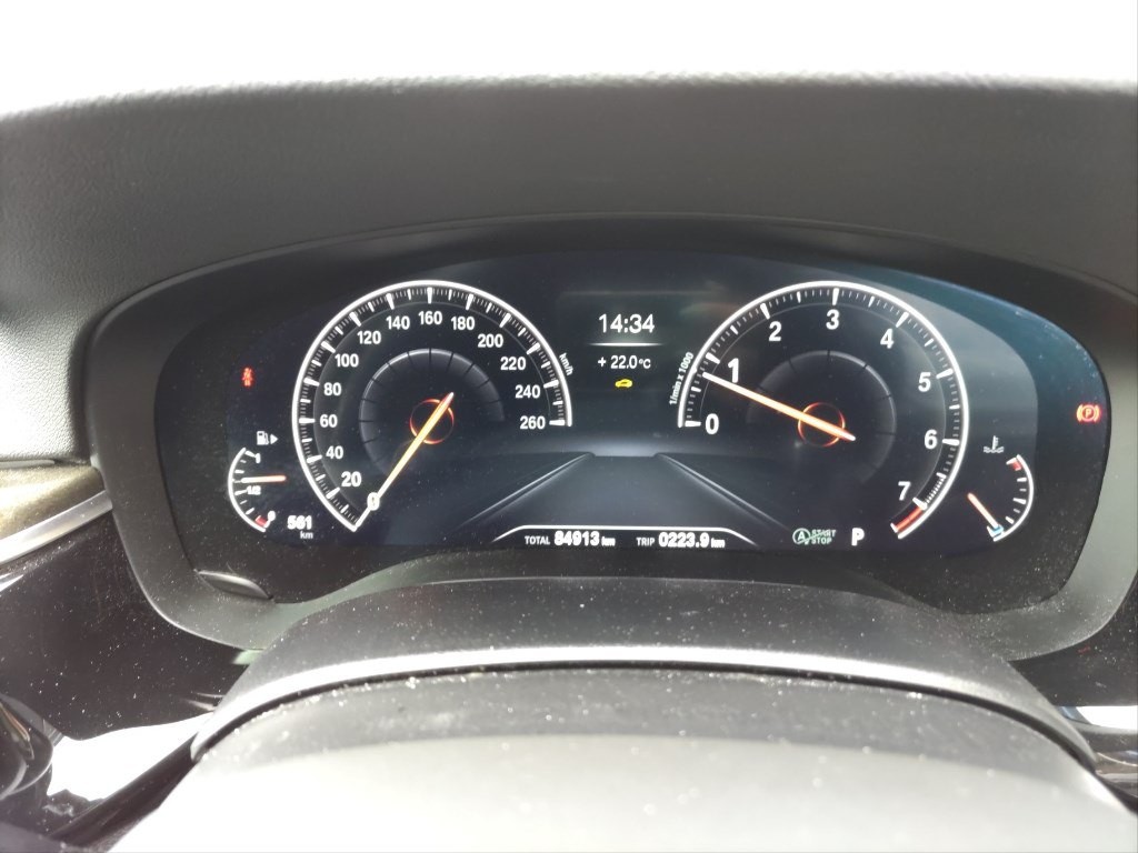 2020 BMW 523i